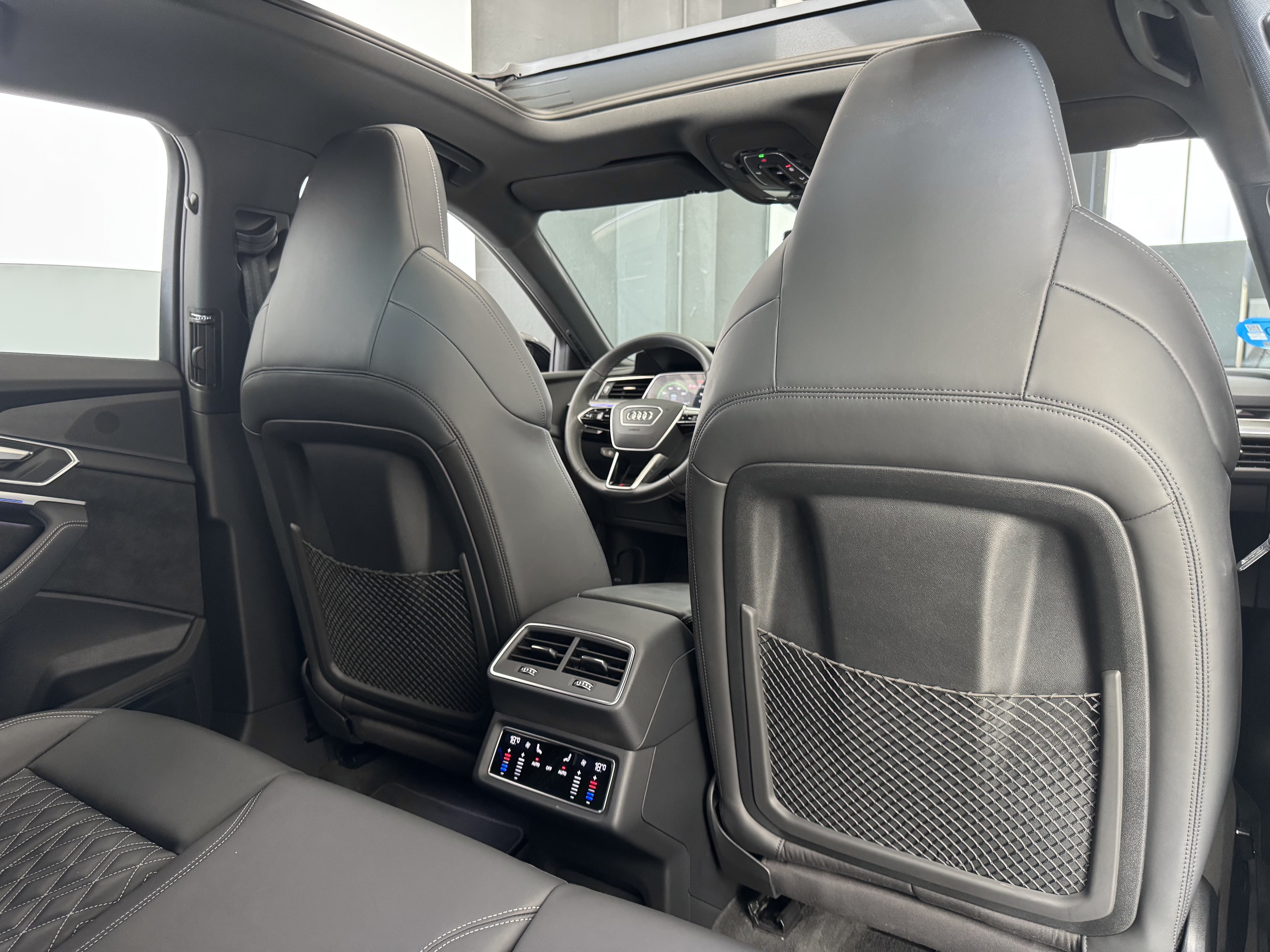 AUDI e-tron Sportback S line plus 55 quattro - 2022 13