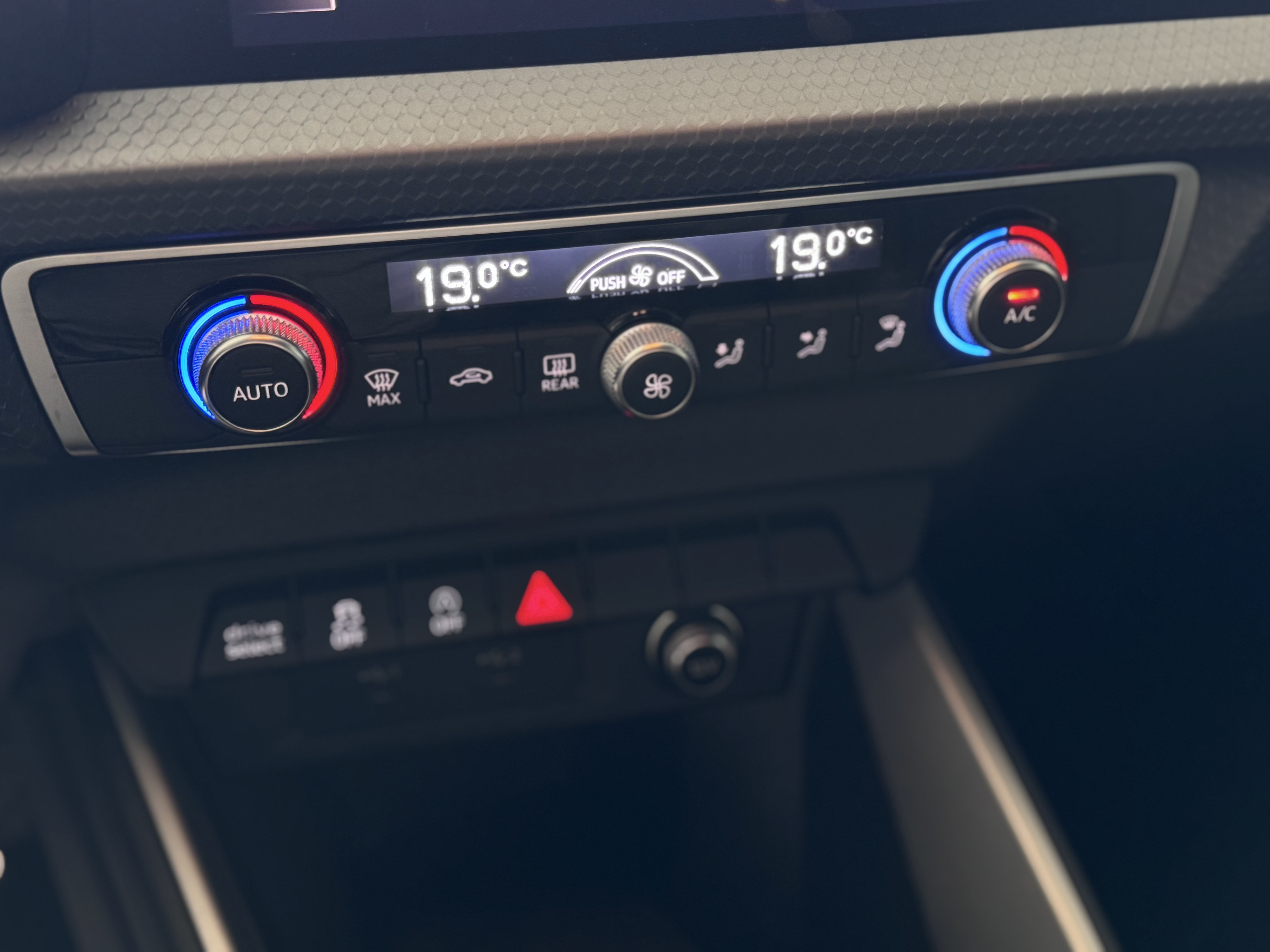 AUDI A1 Sportback 40 TFSI S line S tronic - 2022 14