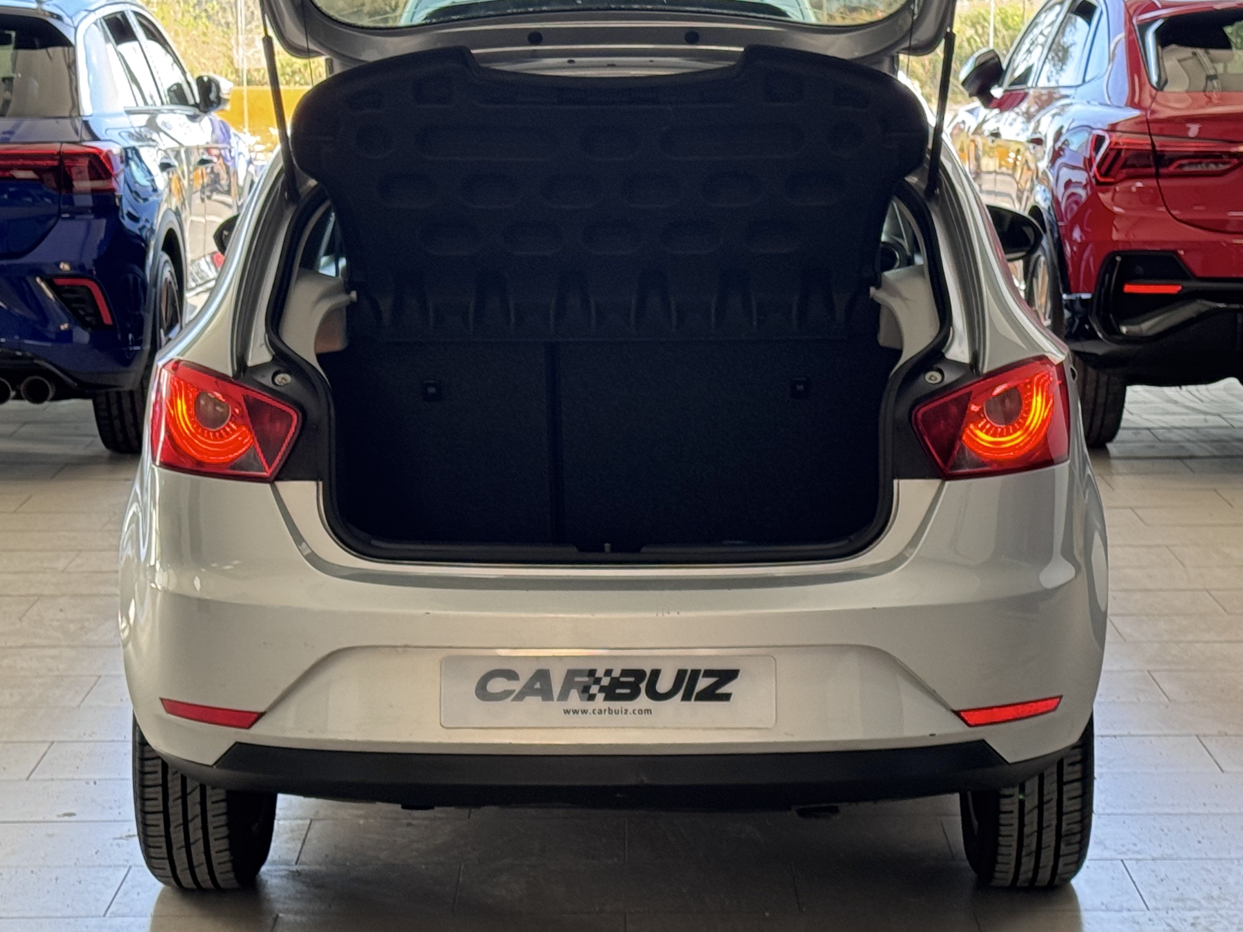 SEAT Ibiza 1.6 TDI Style 5 Puertas - 2013 12