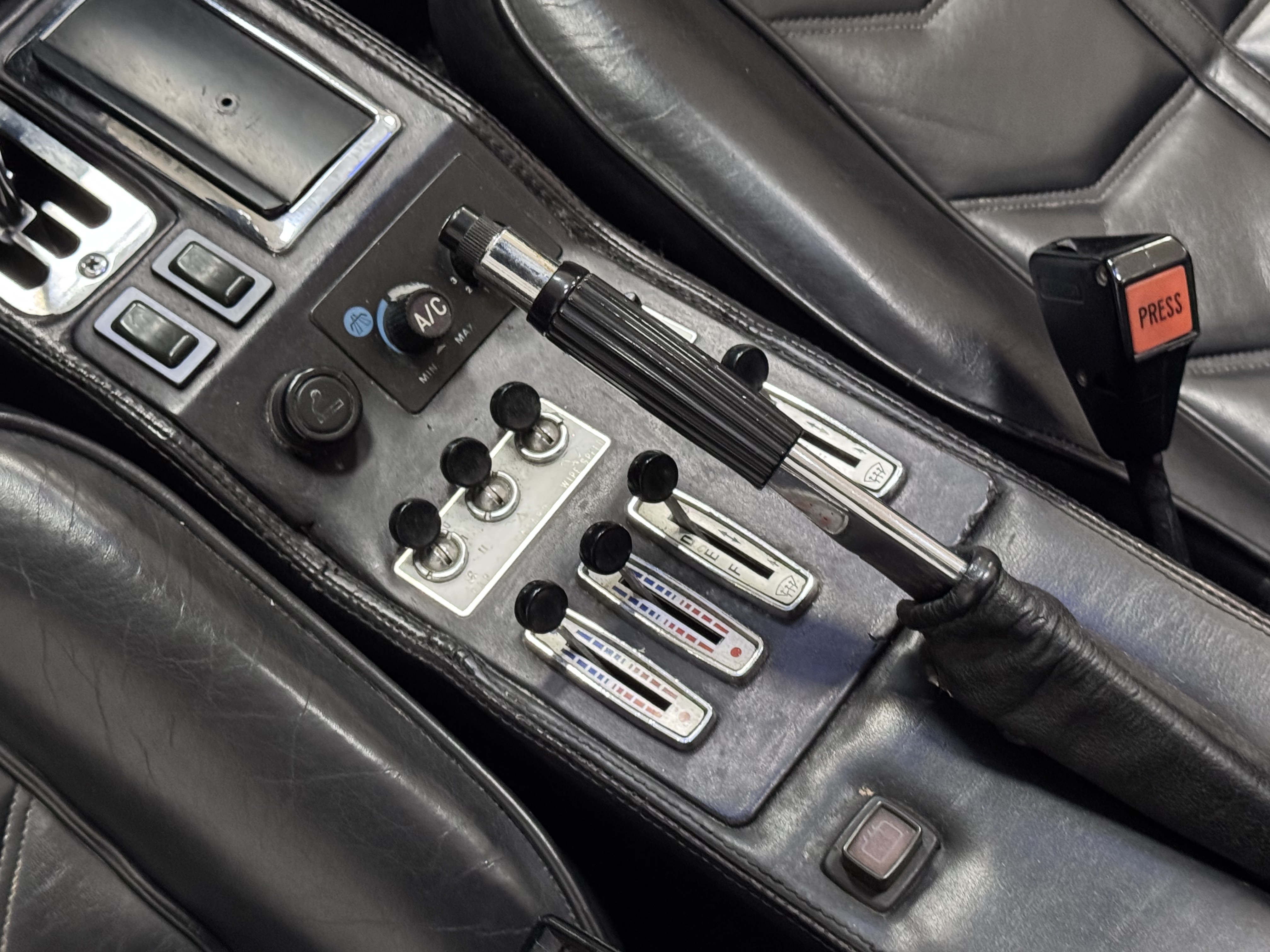 FERRARI 308 GTSi TARGA - 1981 23