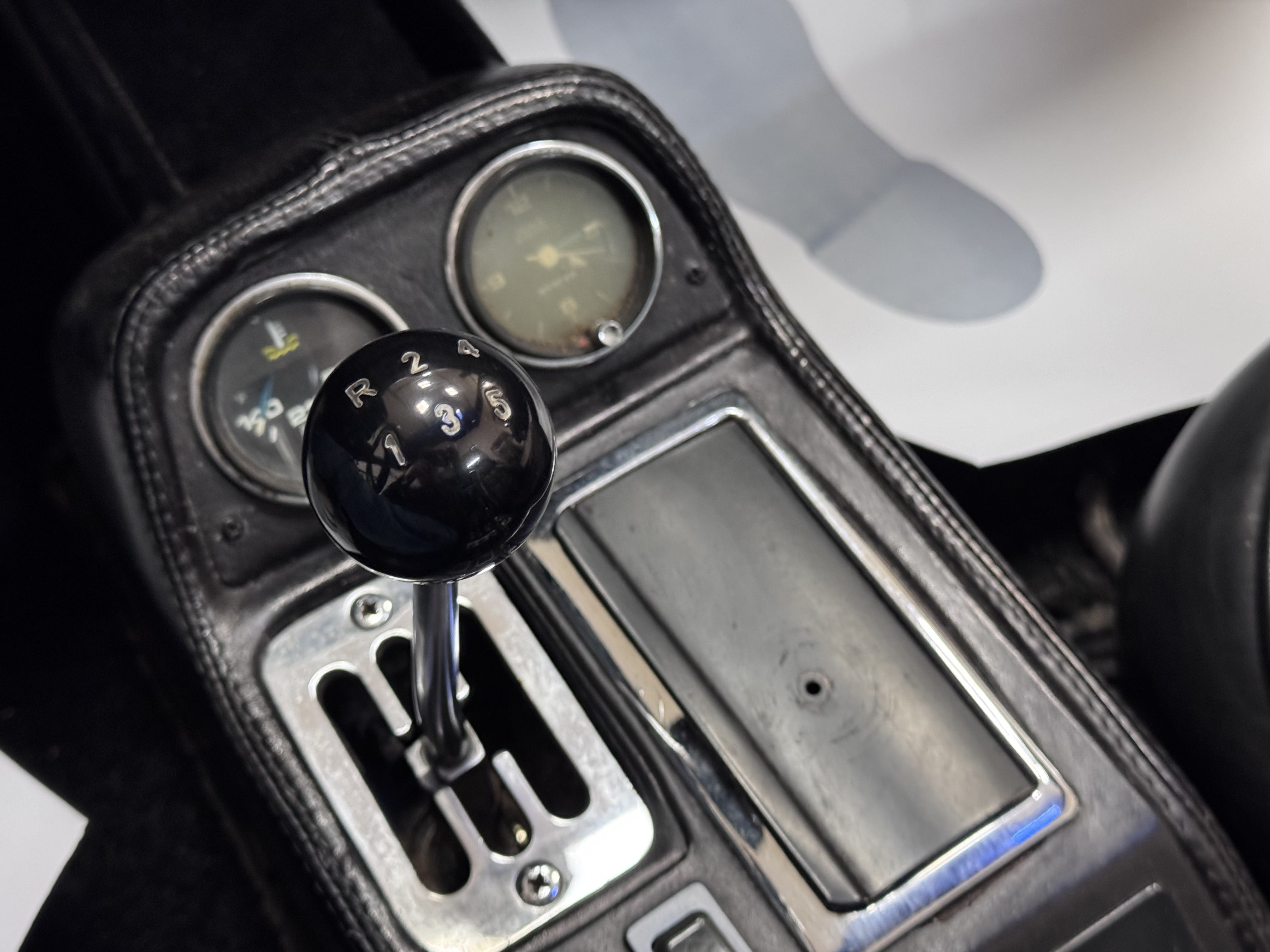 FERRARI 308 GTSi TARGA - 1981 28