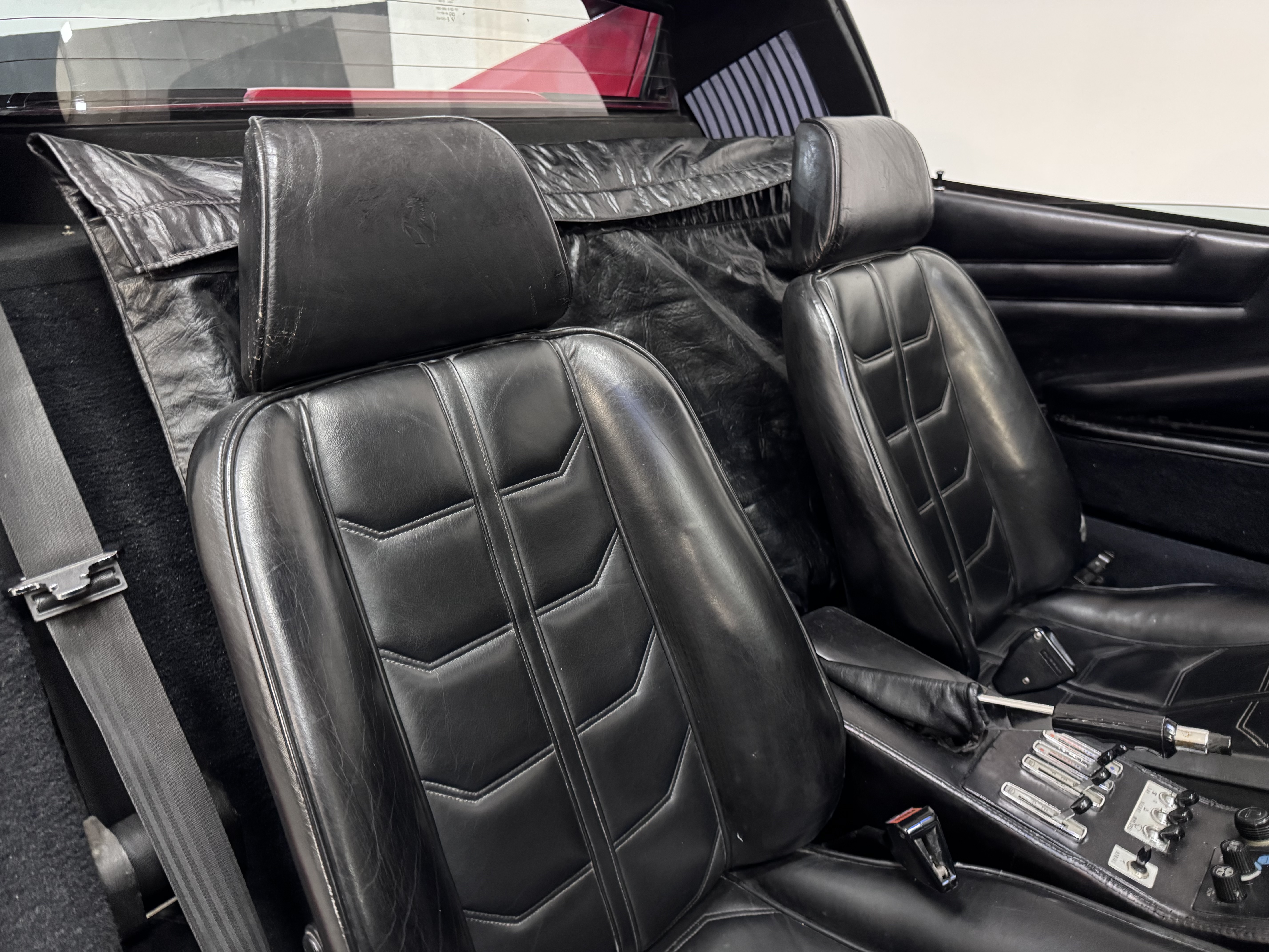 FERRARI 308 GTSi TARGA - 1981 30