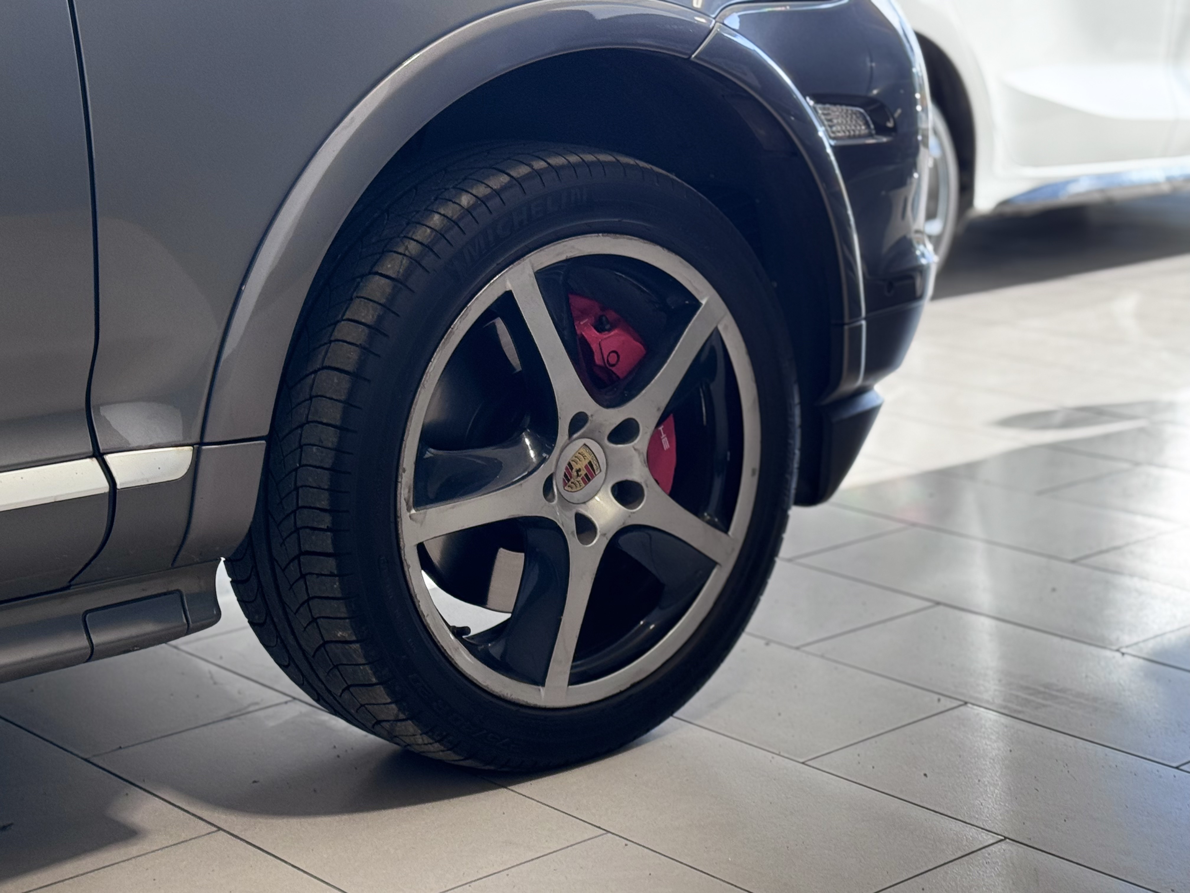 PORSCHE Cayenne Turbo - 2008 17