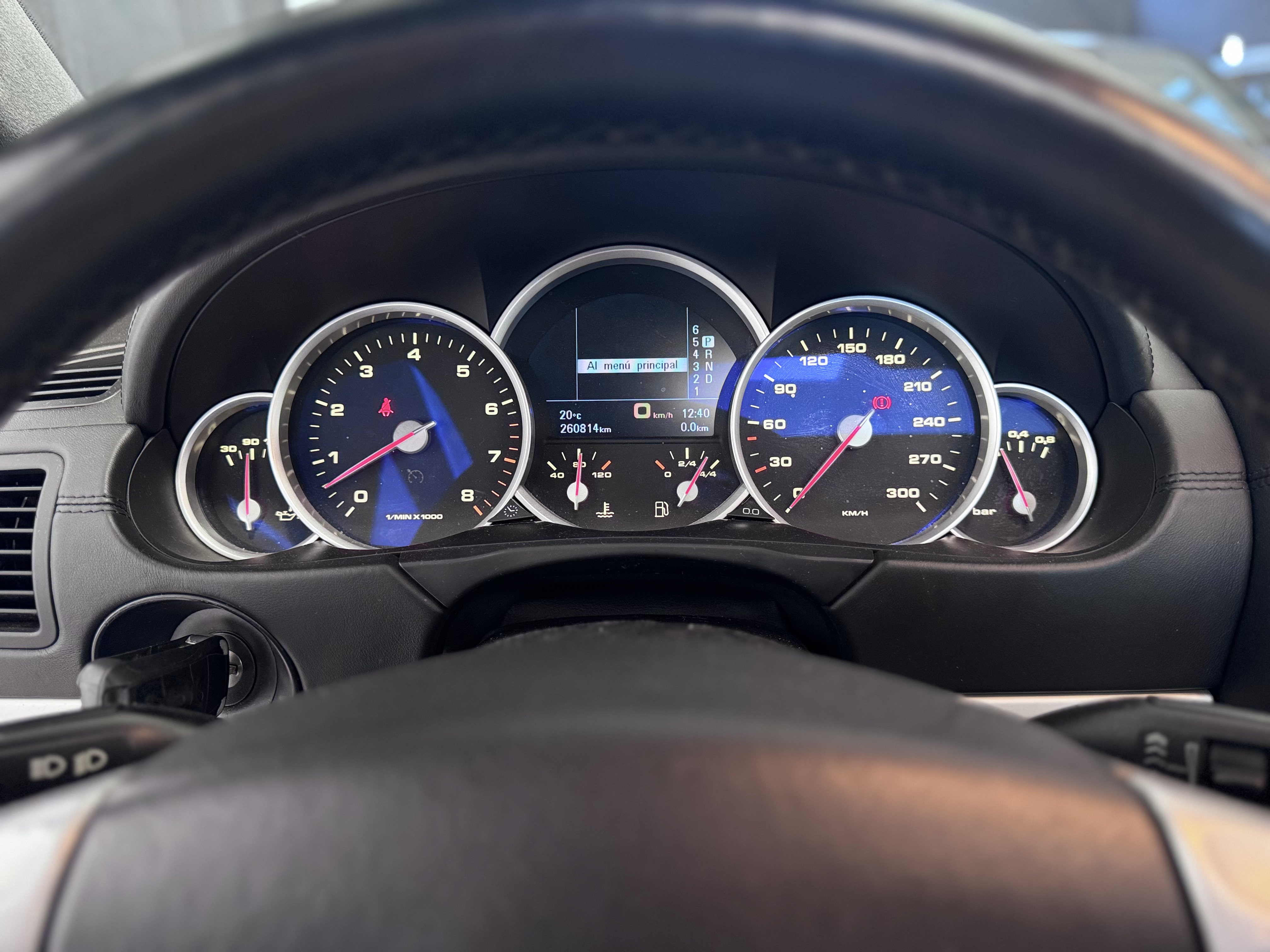 PORSCHE Cayenne Turbo - 2008 31