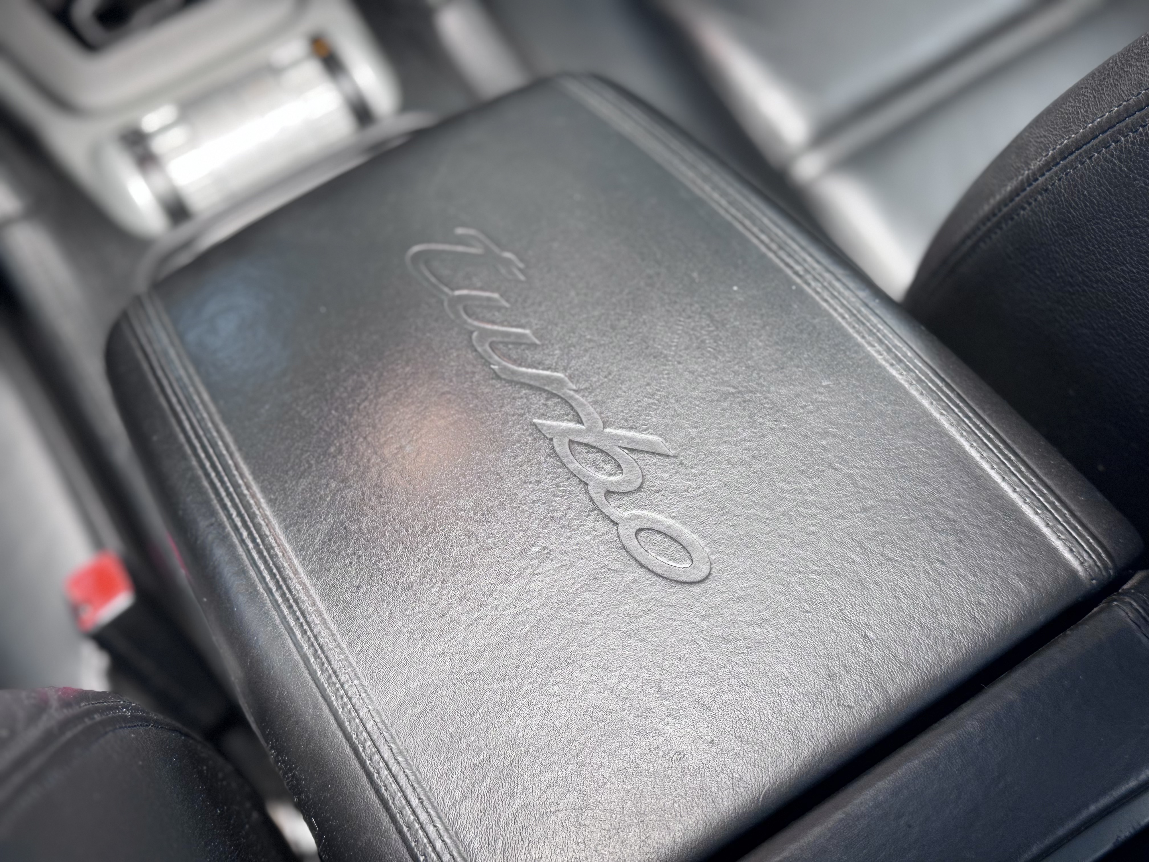 PORSCHE Cayenne Turbo - 2008 33