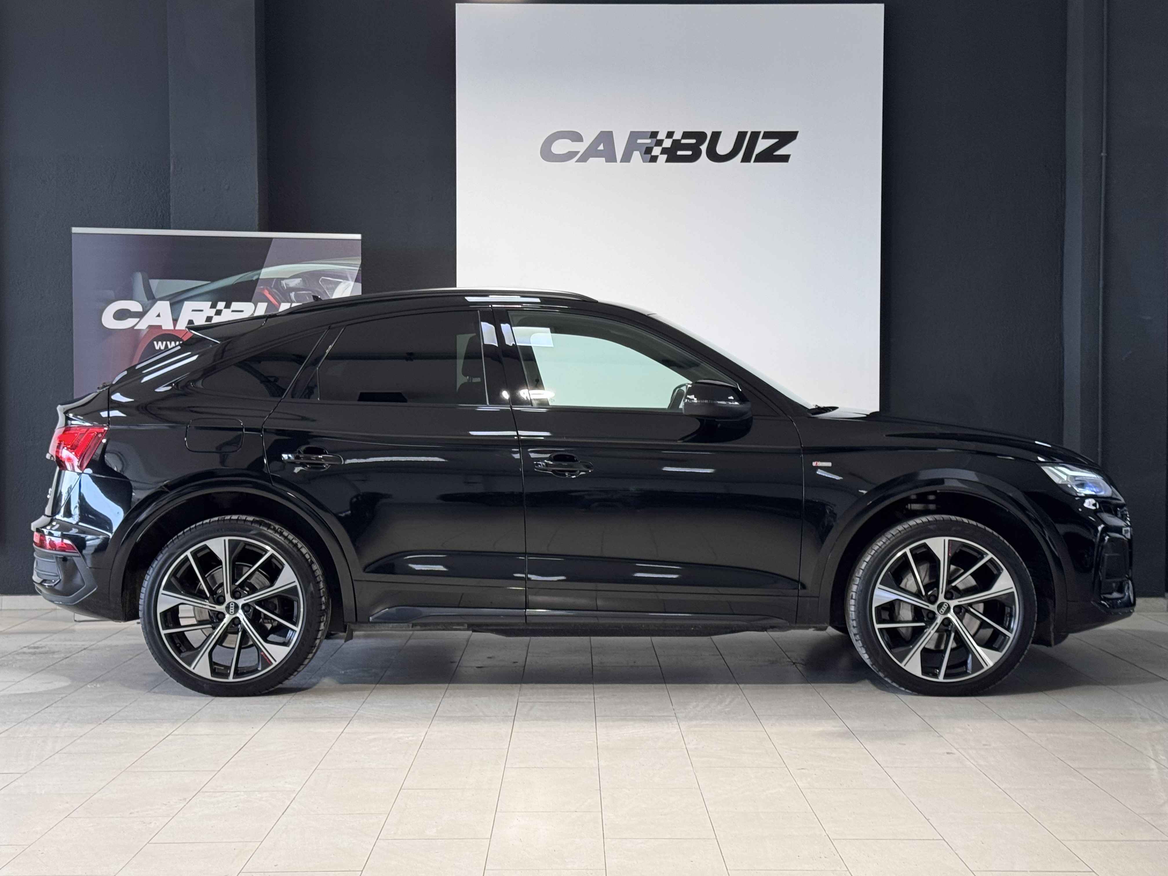 AUDI Q5 Sportback 55 TFSIe Black Line - 2021 4