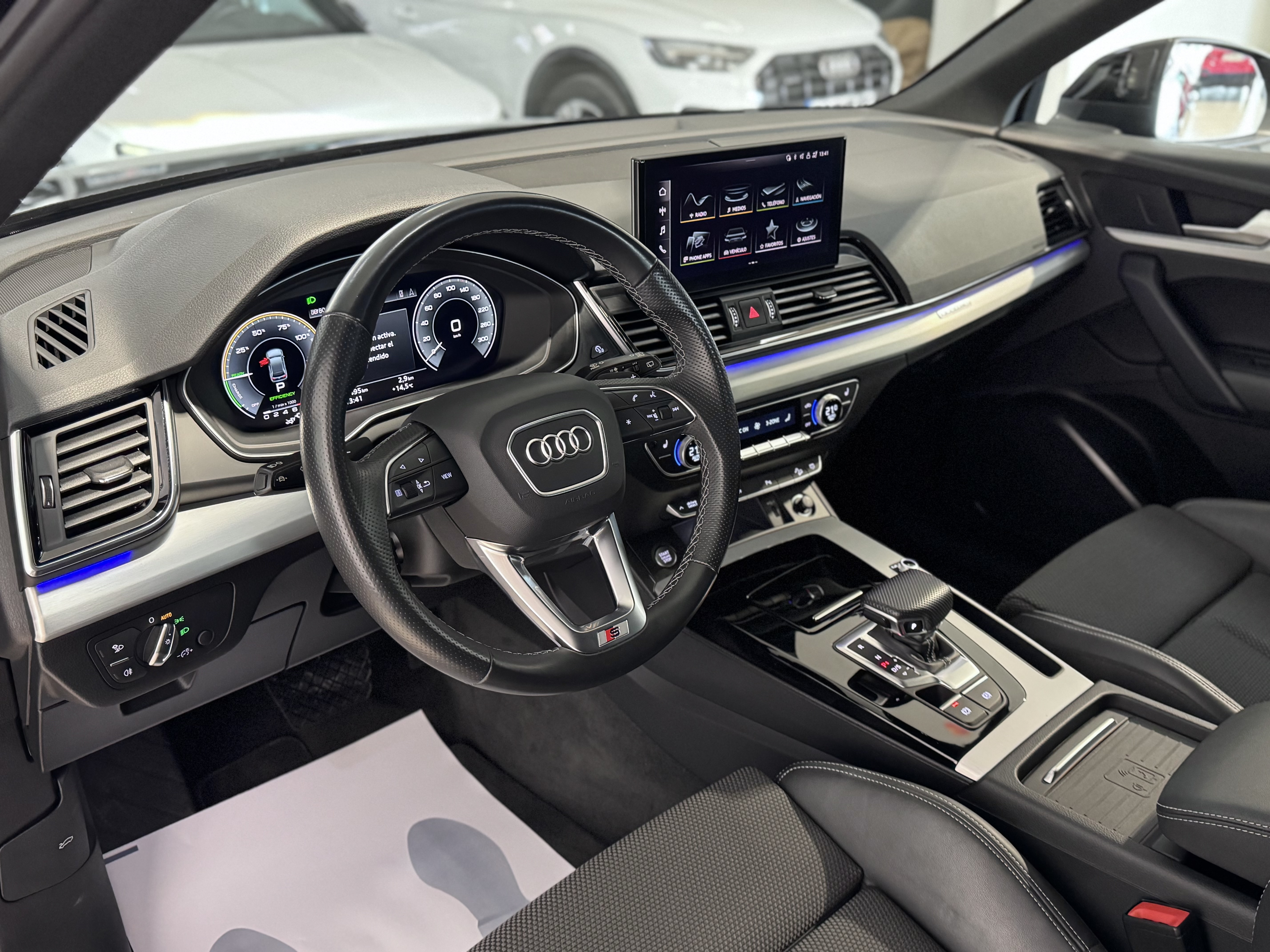 AUDI Q5 Sportback 55 TFSIe Black Line - 2021 30