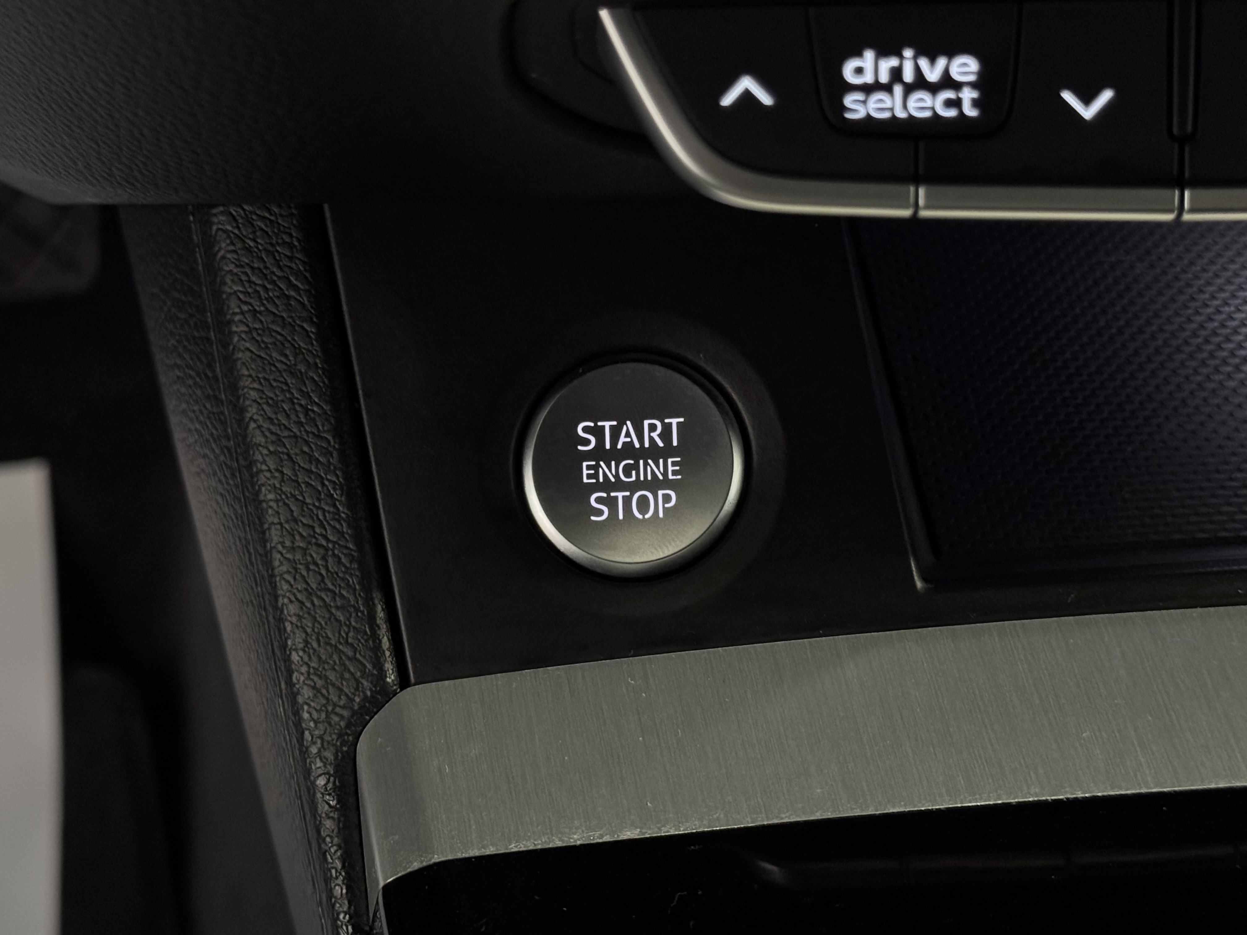 AUDI Q5 Sportback 55 TFSIe Black Line - 2021 36