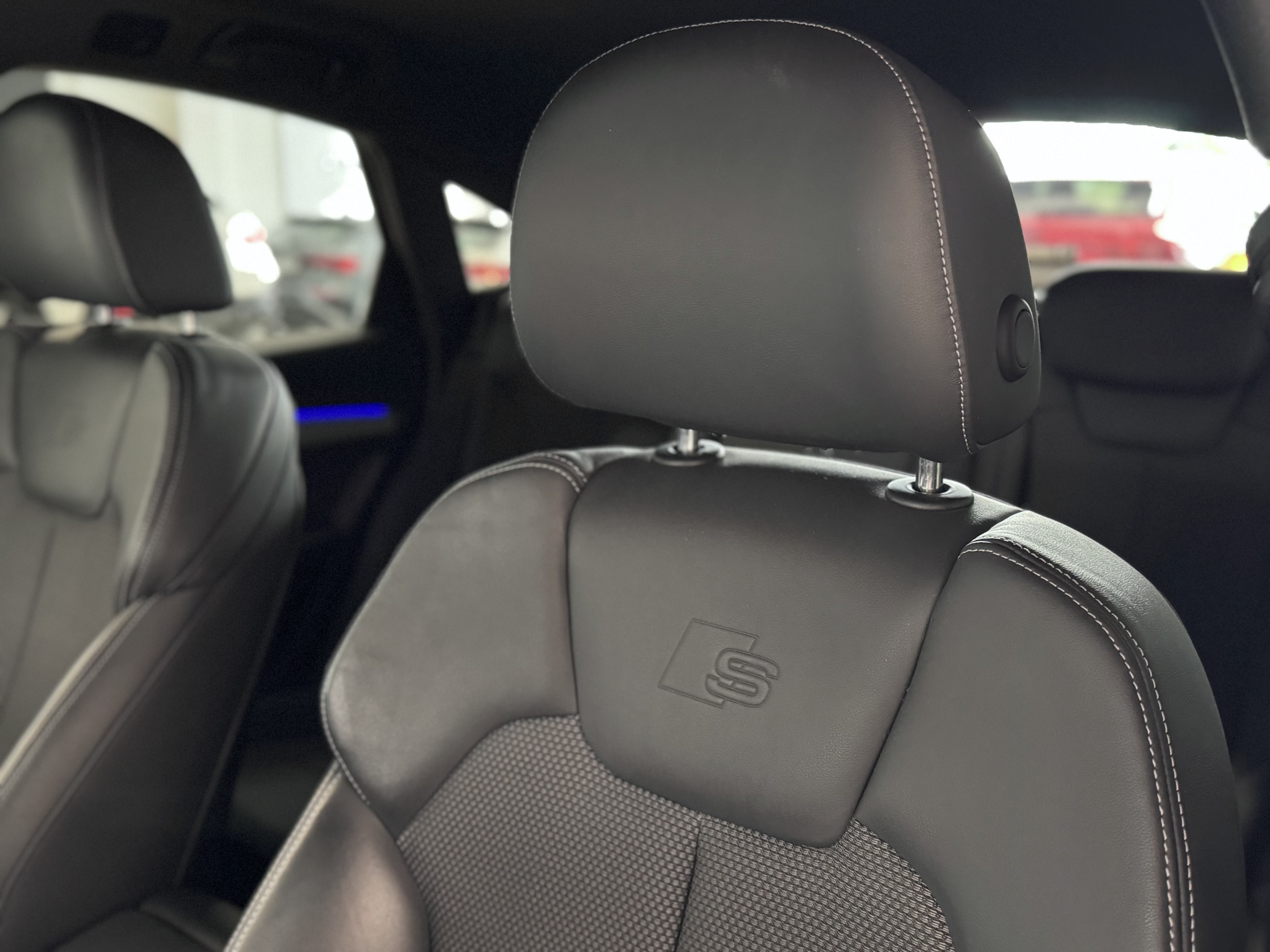 AUDI Q5 Sportback 55 TFSIe Black Line - 2021 46