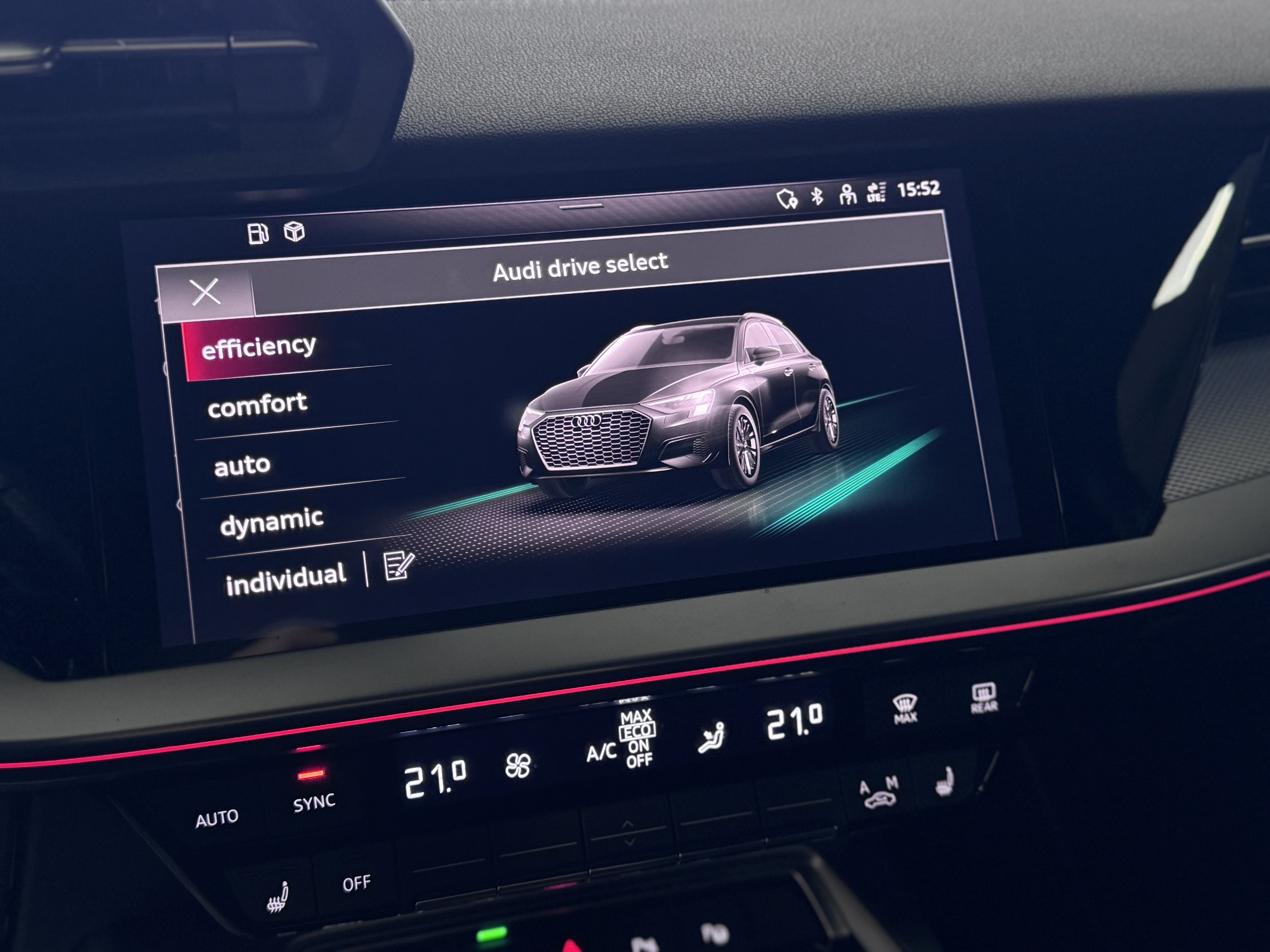 AUDI A3 Sportback 45 TFSIe S line S tronic - 2022 28