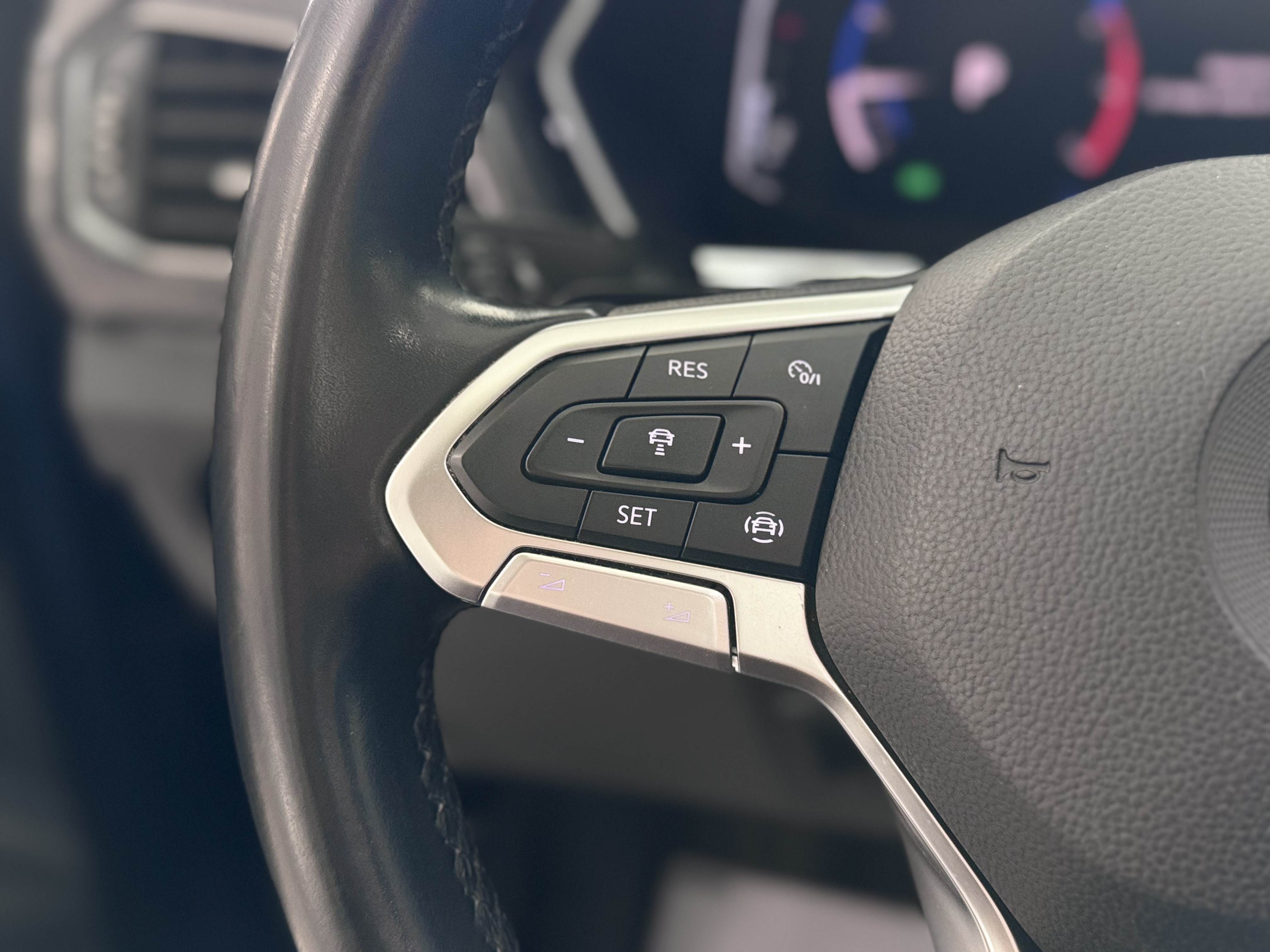 VOLKSWAGEN T-Cross Sport 1.0 TSI DSG - 2020 11