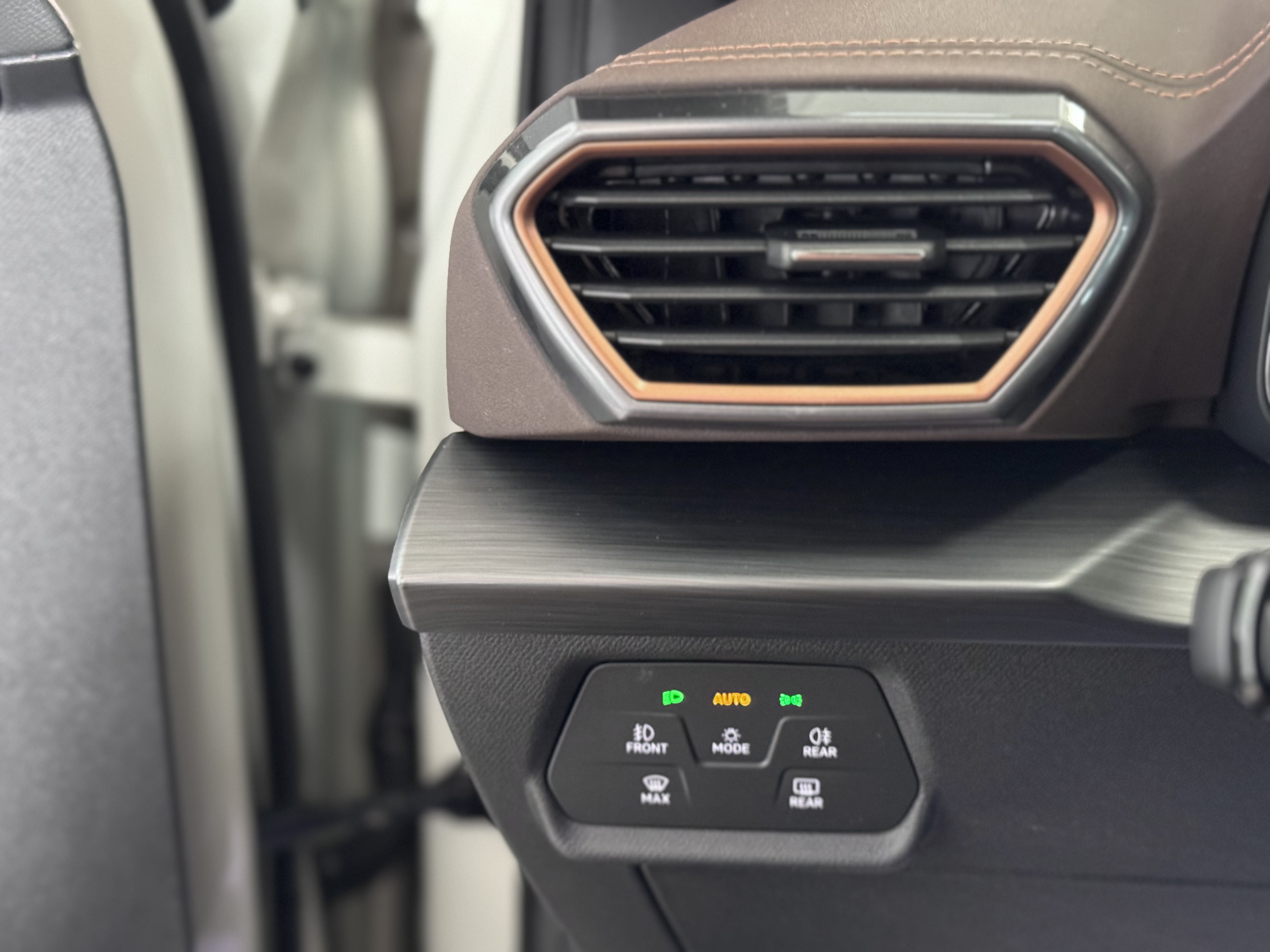 Cupra Formentor VZ5 Taiga Grey 4Drive DSG - 2023 34